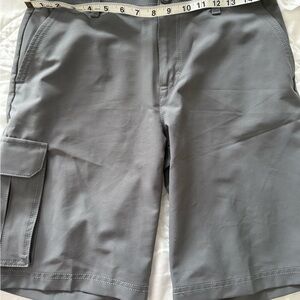 Under Armour Kids Cargo Shorts in Gray